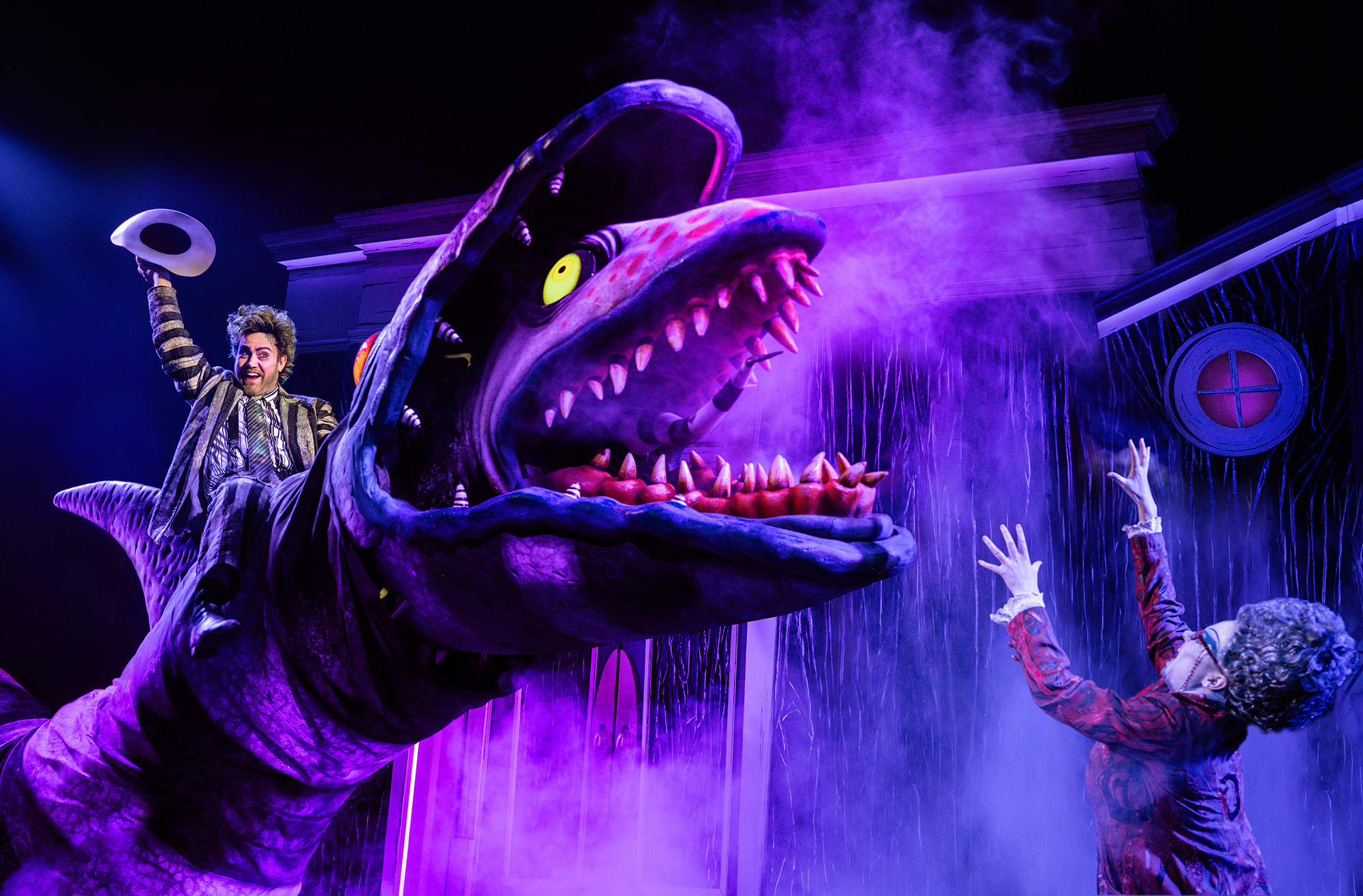 9.-Beetlejuice-The-Musical---Australian-Production---Photo-by-Michelle-Grace-Hunder
